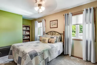 125 N Pleasant Road, Lake Zurich, IL 60047 - Photo 17