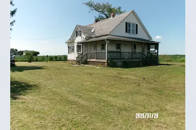 1588 E 1400 North Road, Crescent City, IL 60928 - Photo 1