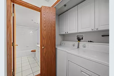 15 S Pine Street #507, Mount Prospect, IL 60056 - Photo 13