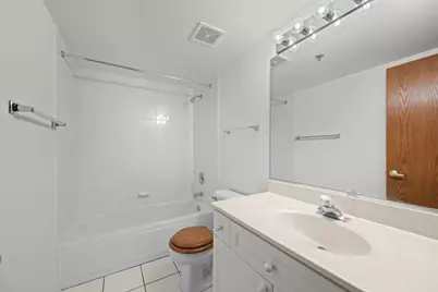 15 S Pine Street #507, Mount Prospect, IL 60056 - Photo 15