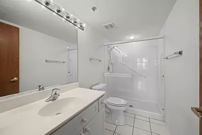 15 S Pine Street #507, Mount Prospect, IL 60056 - Photo 9