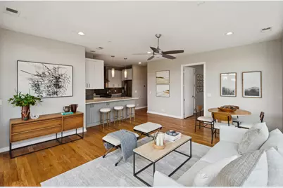 5 N Oakley Boulevard #308, Chicago, IL 60612 - Photo 3