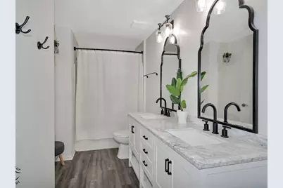 2423 Rocky Hill Circle, Joliet, IL 60432 - Photo 19