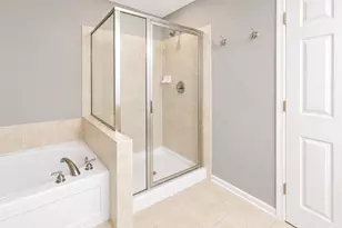 3131 Saganashkee Ln, Naperville, IL 60564 - Photo 11