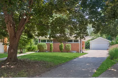 2117 Parkview Court, Wilmette, IL 60091 - Photo 3