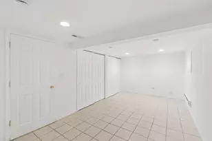 2117 Parkview Ct, Wilmette, IL 60091 - Photo 15
