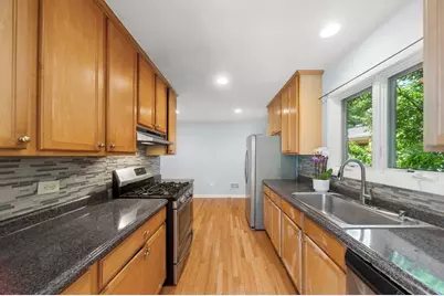 2117 Parkview Court, Wilmette, IL 60091 - Photo 9