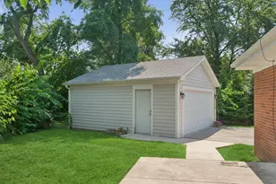 2117 Parkview Ct, Wilmette, IL 60091 - Photo 25