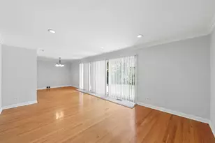2117 Parkview Ct, Wilmette, IL 60091 - Photo 7