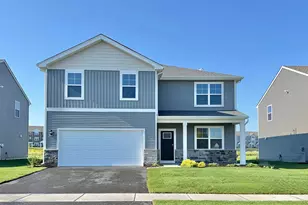 914 Cascade Dr, Pingree Grove, IL 60140 - Photo 1