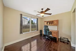 990 Pennwood Ln, Bolingbrook, IL 60440 - Photo 19
