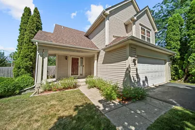 990 Pennwood Lane, Bolingbrook, IL 60440 - Photo 1