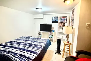 1304 Theodore St, Crest Hill, IL 60403 - Photo 9