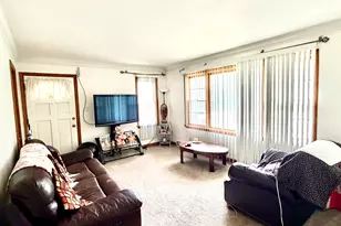 1304 Theodore St, Crest Hill, IL 60403 - Photo 5