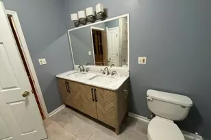 1419 E 68th St, Chicago, IL 60637 - Photo 7