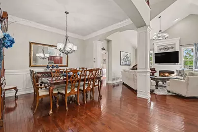 809 Colchester Drive, Oswego, IL 60543 - Photo 3