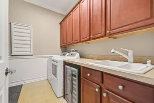 809 Colchester Dr, Oswego, IL 60543 - Photo 15