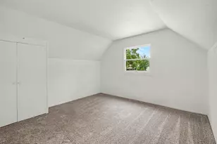 2104 Webb St, Crest Hill, IL 60403 - Photo 19