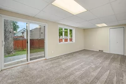 2104 Webb Street, Crest Hill, IL 60403 - Photo 7