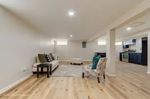 8517 W Carmen Ave, Chicago, IL 60656 - Photo 25