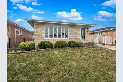8517 W Carmen Avenue, Chicago, IL 60656 - Photo 3