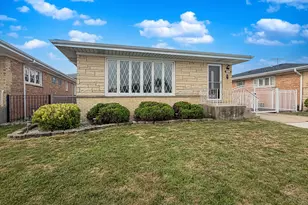 8517 W Carmen Ave, Chicago, IL 60656 - Photo 3