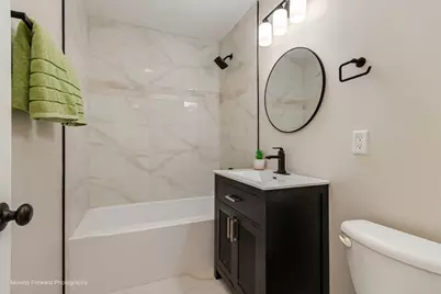 8517 W Carmen Avenue, Chicago, IL 60656 - Photo 15