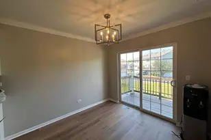 2201 Graystone Dr, Joliet, IL 60431 - Photo 7