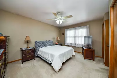 2268 Salisbury Drive, Naperville, IL 60565 - Photo 9