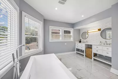 511 S Elmwood Avenue, Oak Park, IL 60304 - Photo 23