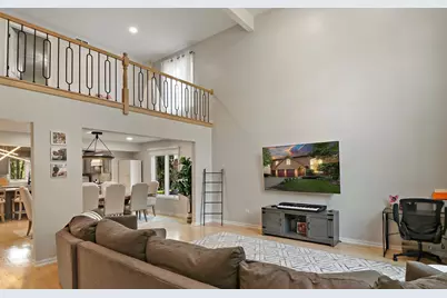 196 Rosedale Court, Bloomingdale, IL 60108 - Photo 3