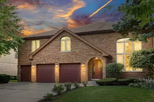 196 Rosedale Ct, Bloomingdale, IL 60108 - Photo 1