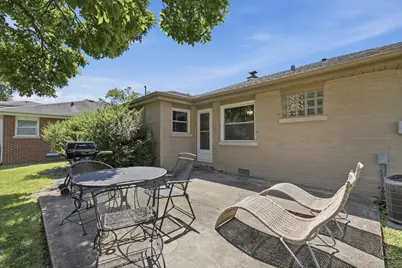 13 S School Street, Mount Prospect, IL 60056 - Photo 27