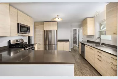 255 W Daniels Road, Palatine, IL 60067 - Photo 9