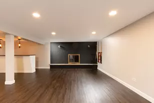 255 W Daniels Rd, Palatine, IL 60067 - Photo 19