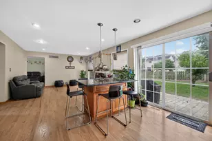 1162 Hyannis Cir, Carol Stream, IL 60188 - Photo 19