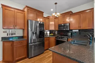 507 Linden Ct, Geneva, IL 60134 - Photo 9