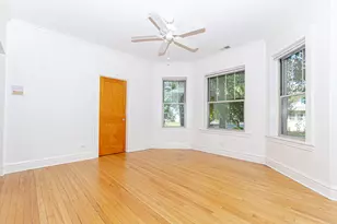 646 Adams St, Oak Park, IL 60304 - Photo 3