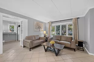 816 W St James St, Arlington Heights, IL 60005 - Photo 3