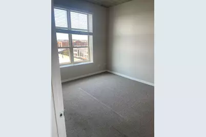 647 Metropolitan Way #612L, Des Plaines, IL 60016 - Photo 17
