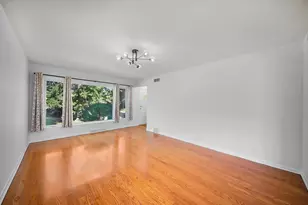 11834 S Campbell Ave, Chicago, IL 60655 - Photo 7