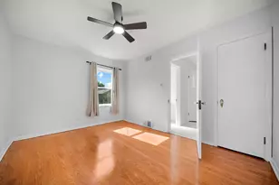 11834 S Campbell Ave, Chicago, IL 60655 - Photo 19