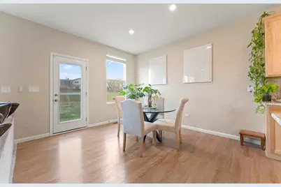 1017 Kessler Drive, Mundelein, IL 60060 - Photo 7
