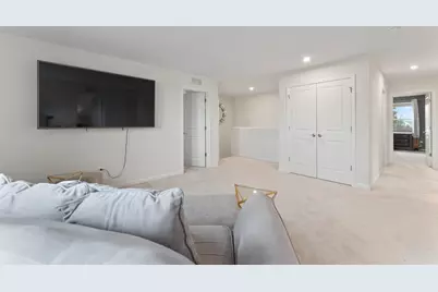 1017 Kessler Drive, Mundelein, IL 60060 - Photo 27