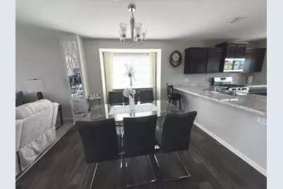 701 Hickory Street #701, Mundelein, IL 60060 - Photo 3