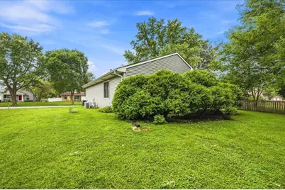 413 Travelaire Avenue, Naperville, IL 60565 - Photo 19