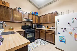 413 Travelaire Ave, Naperville, IL 60565 - Photo 7