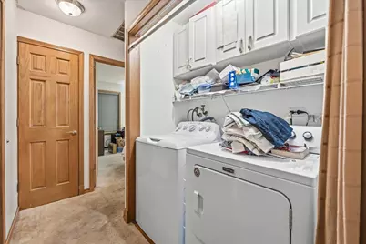 413 Travelaire Avenue, Naperville, IL 60565 - Photo 17