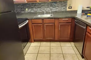 5813 Oakwood Dr, Lisle, IL 60532 - Photo 5