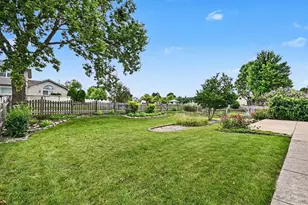 619 Wild Indigo Ave, Romeoville, IL 60446 - Photo 29